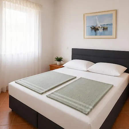 2 Bedroom Awesome In Preko